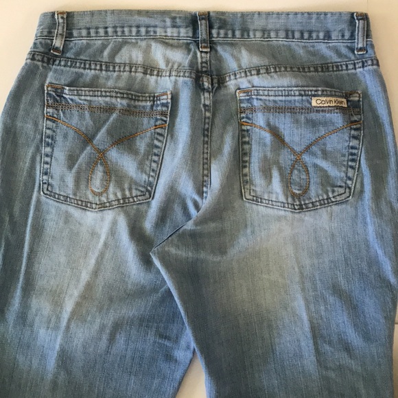 Vintage Calvin Klein Classic Faded Denim Jeans with slight boot cut leg size 12 - Picture 6 of 8
